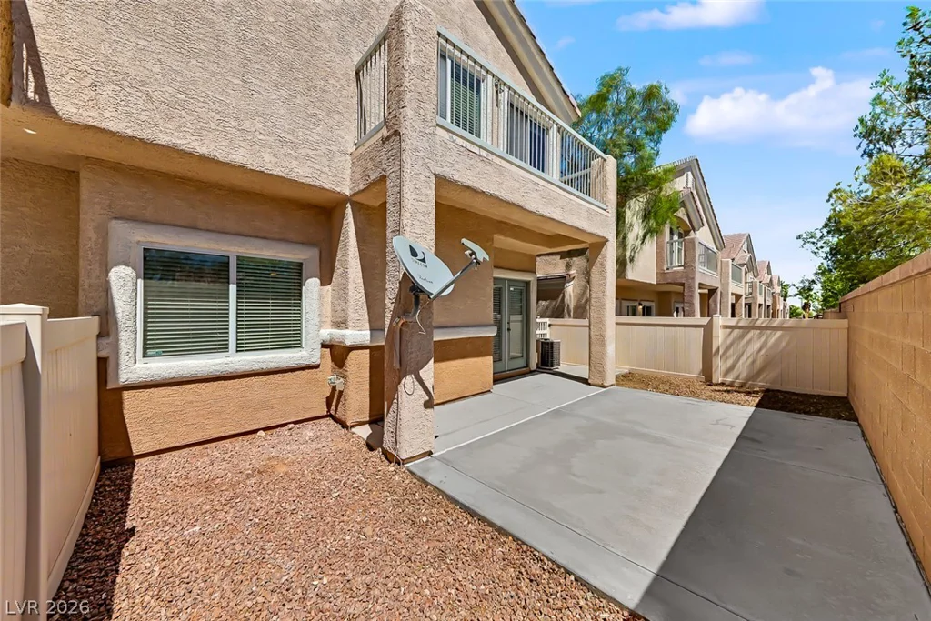 8685 Traveling Breeze, Las Vegas, NV 89178