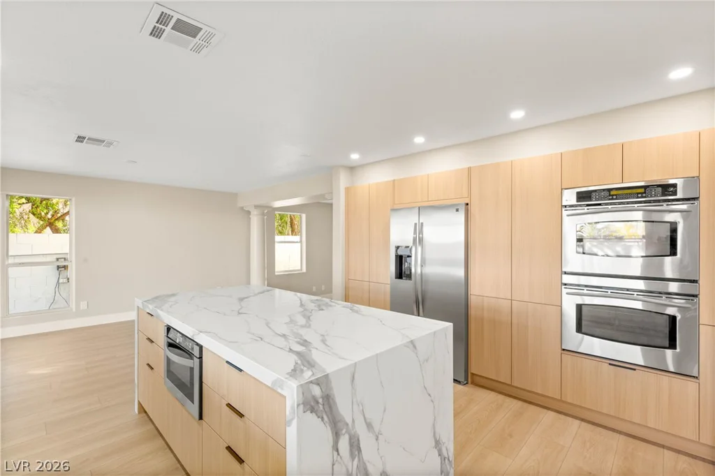 2104 Inverness, Henderson, NV 89074