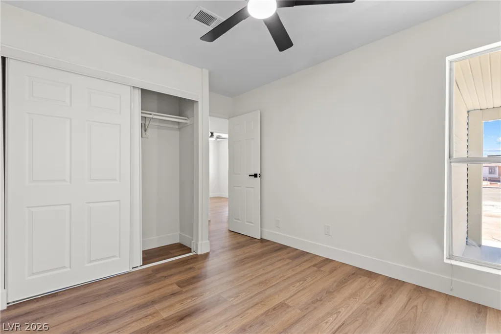 1921 Manhattan, Las Vegas, NV 89106