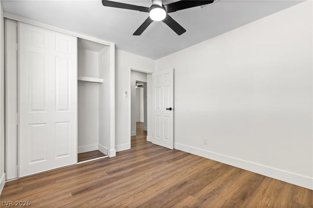1921 Manhattan, Las Vegas, NV 89106