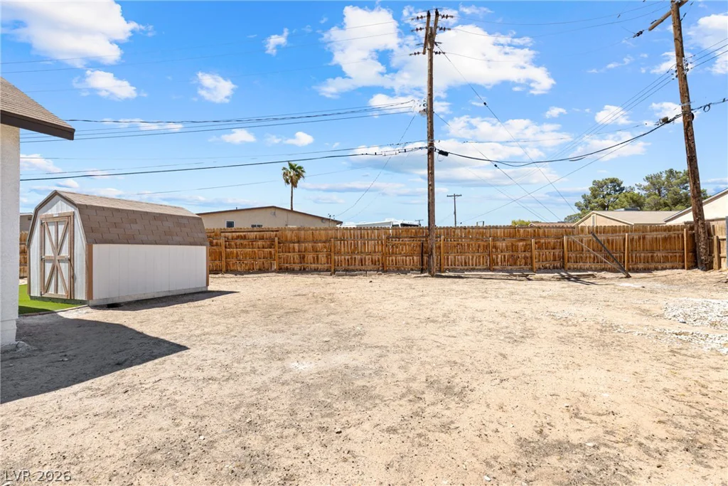 1921 Manhattan, Las Vegas, NV 89106