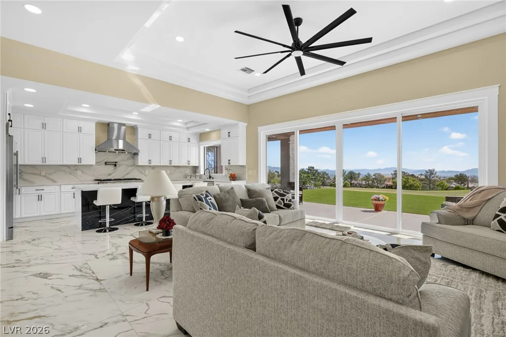 2108 Hot Oak Ridge, Las Vegas, NV 89134