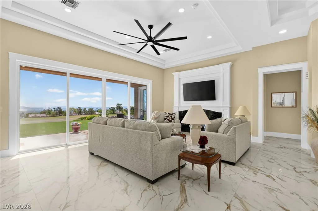 2108 Hot Oak Ridge, Las Vegas, NV 89134