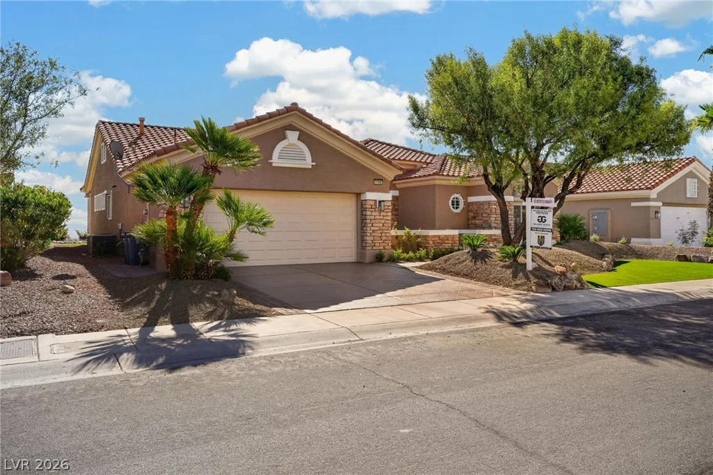 2108 Hot Oak Ridge, Las Vegas, NV 89134