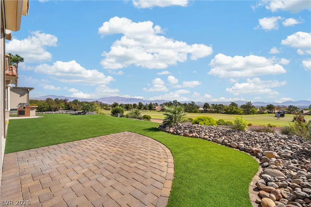 2108 Hot Oak Ridge, Las Vegas, NV 89134