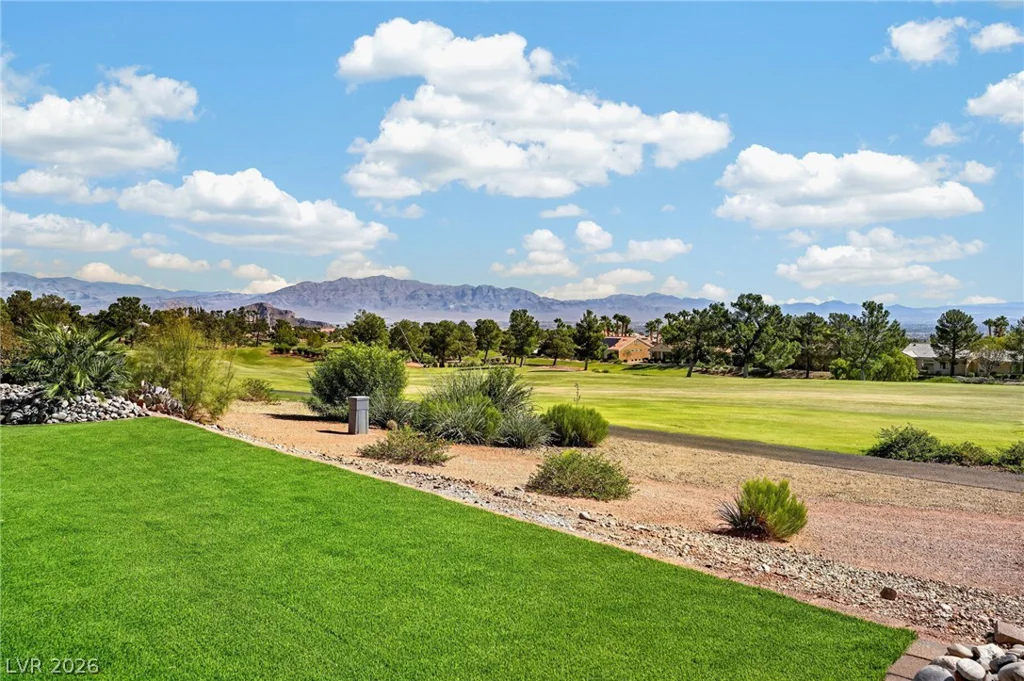 2108 Hot Oak Ridge, Las Vegas, NV 89134