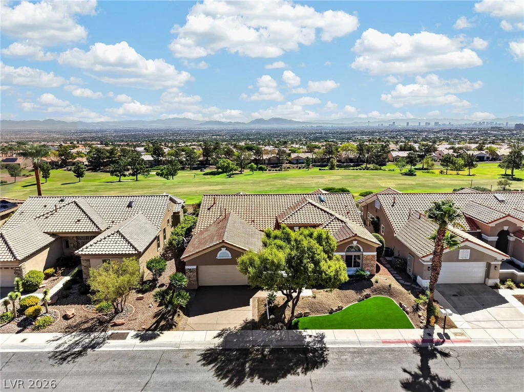 2108 Hot Oak Ridge, Las Vegas, NV 89134