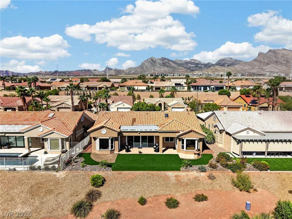 2108 Hot Oak Ridge, Las Vegas, NV 89134