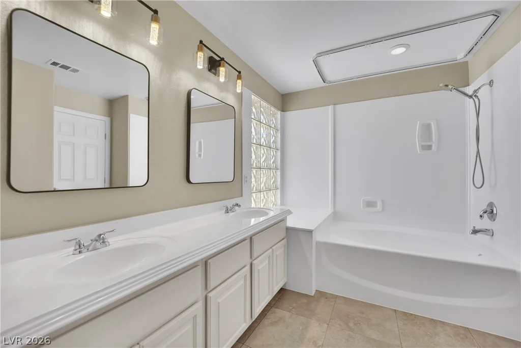 11155 Grants Landing, Las Vegas, NV 89141
