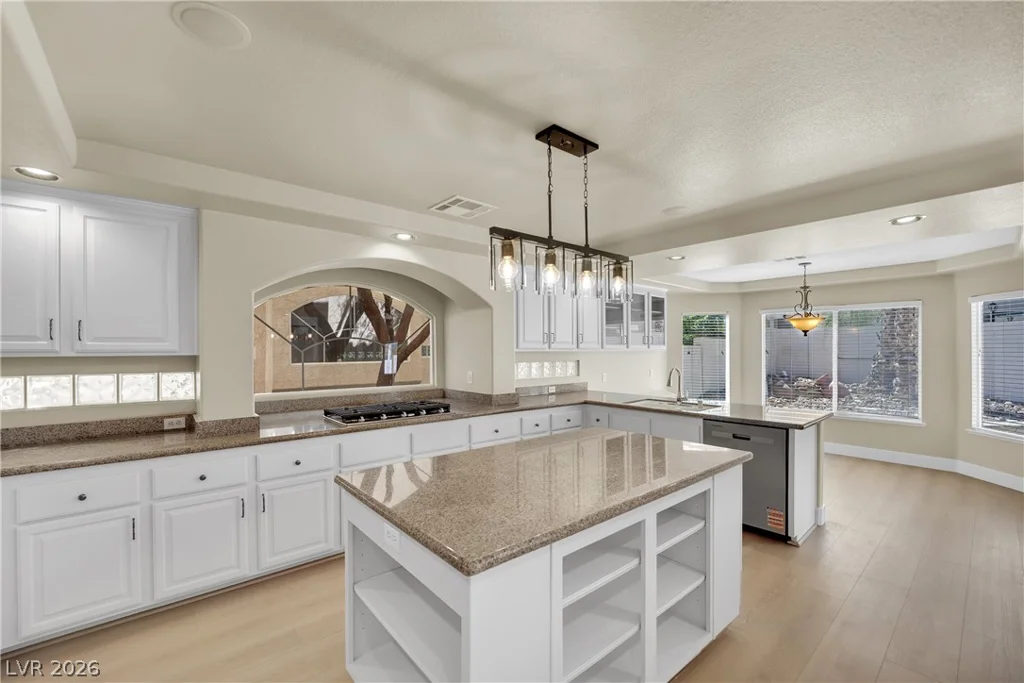 11155 Grants Landing, Las Vegas, NV 89141