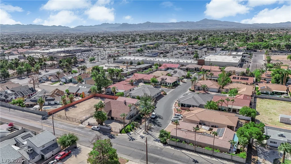 3742 Canary Palm, Las Vegas, NV 89121