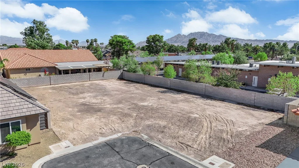 3742 Canary Palm, Las Vegas, NV 89121