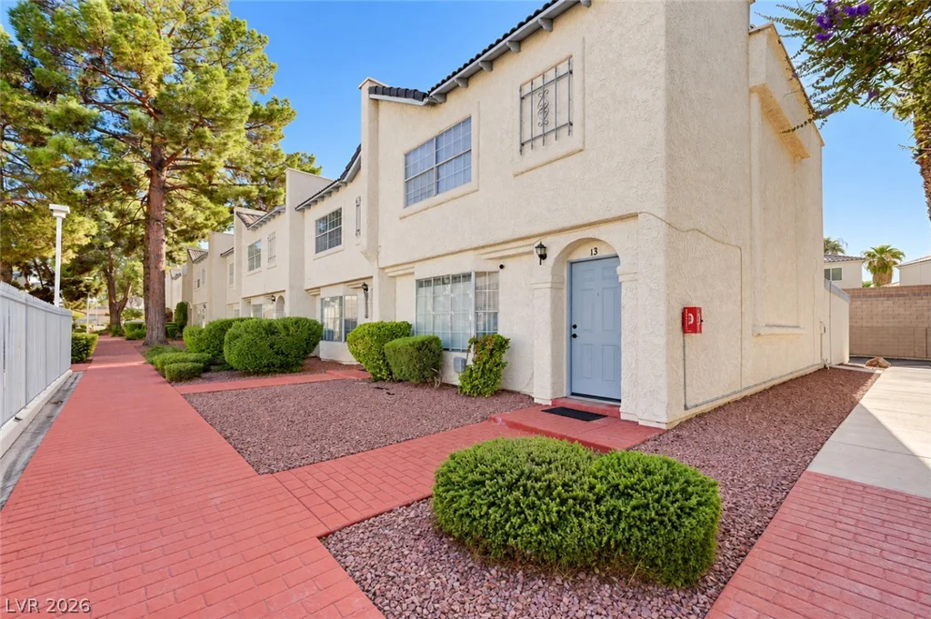 5383 Mountain Vista, Las Vegas, NV 89120