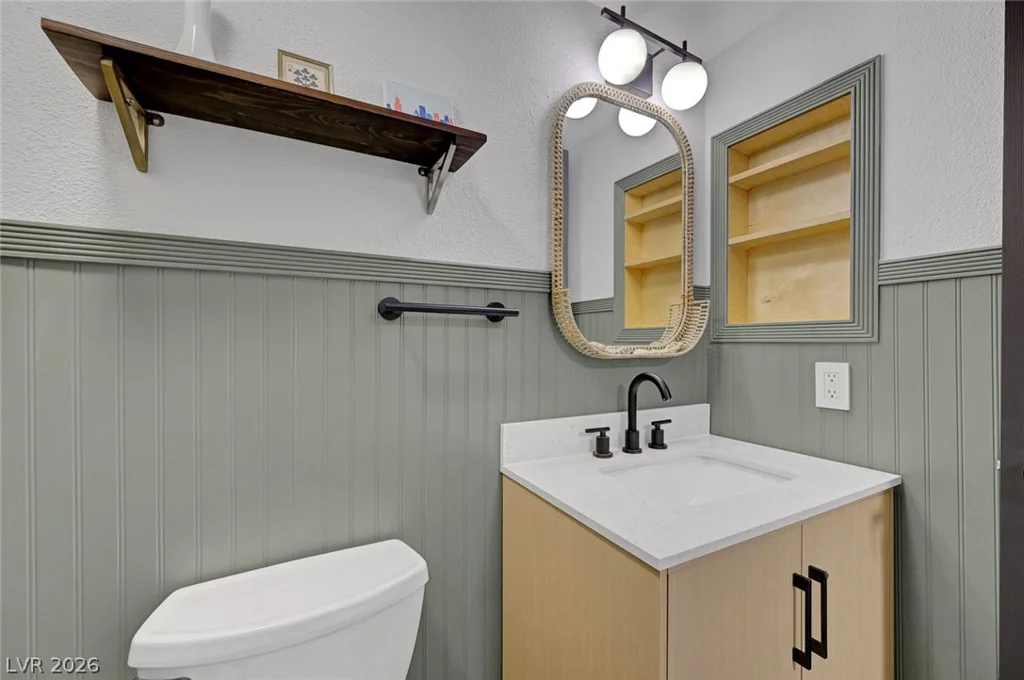 5383 Mountain Vista, Las Vegas, NV 89120