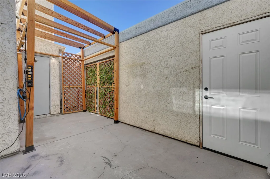 5383 Mountain Vista, Las Vegas, NV 89120
