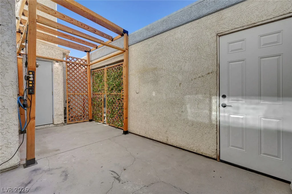 5383 Mountain Vista, Las Vegas, NV 89120
