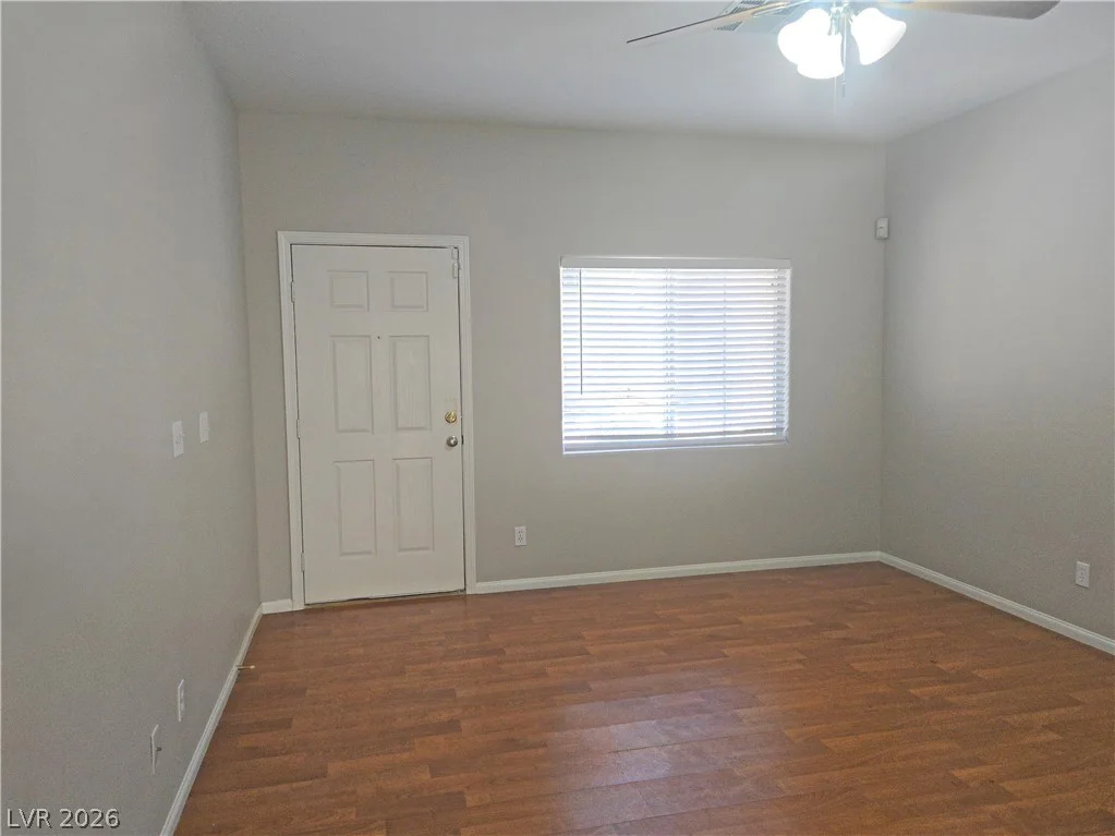 878 Blue Rosalie, Las Vegas, NV 89052