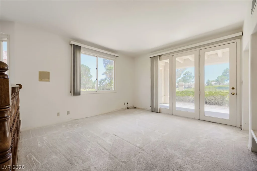 7761 Spanish Lake, Las Vegas, NV 89113