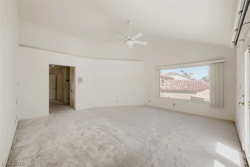 7761 Spanish Lake, Las Vegas, NV 89113