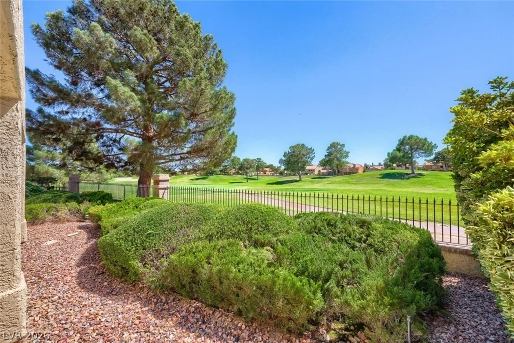 7761 Spanish Lake, Las Vegas, NV 89113