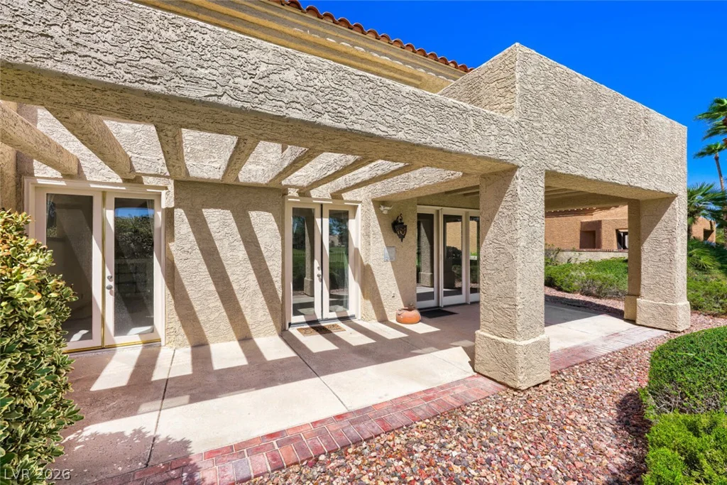 7761 Spanish Lake, Las Vegas, NV 89113