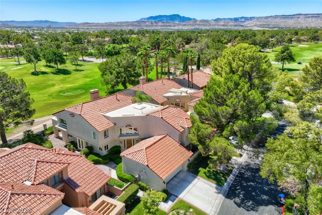 7761 Spanish Lake, Las Vegas, NV 89113