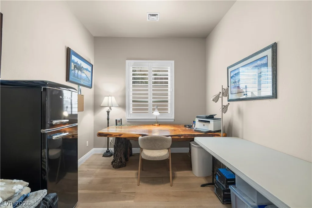 9612 Camden Hills, Las Vegas, NV 89145
