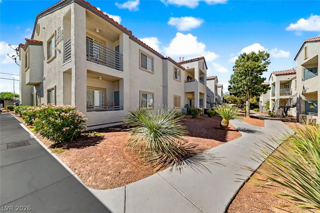3318 Decatur, Las Vegas, NV 89130