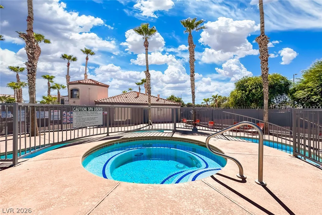 3318 Decatur, Las Vegas, NV 89130