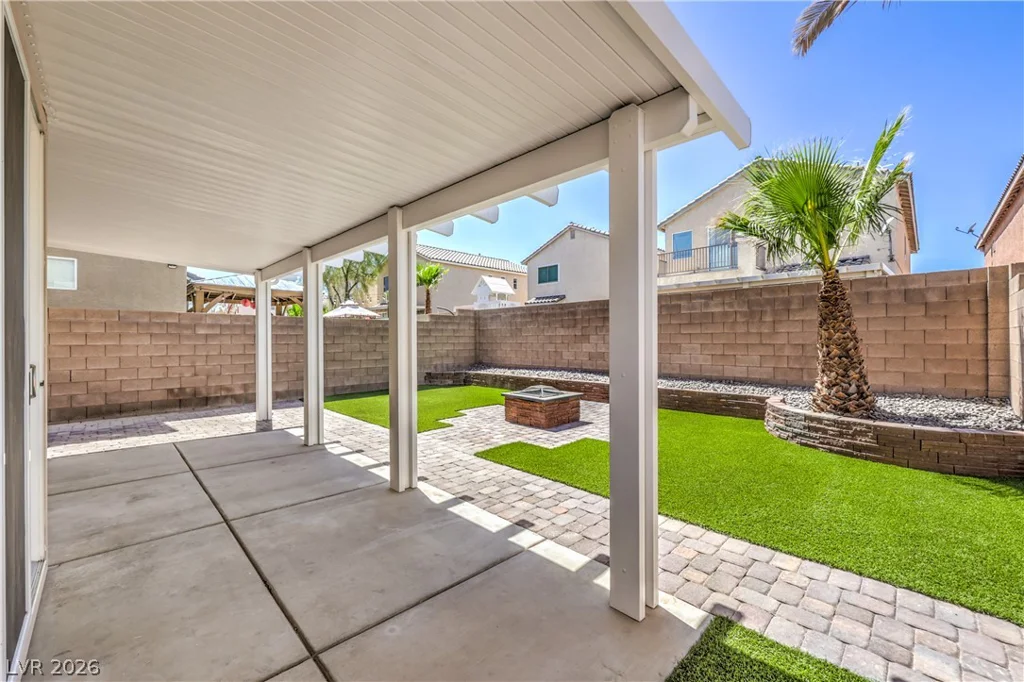 5927 Smokey Quartz, Las Vegas, NV 89011