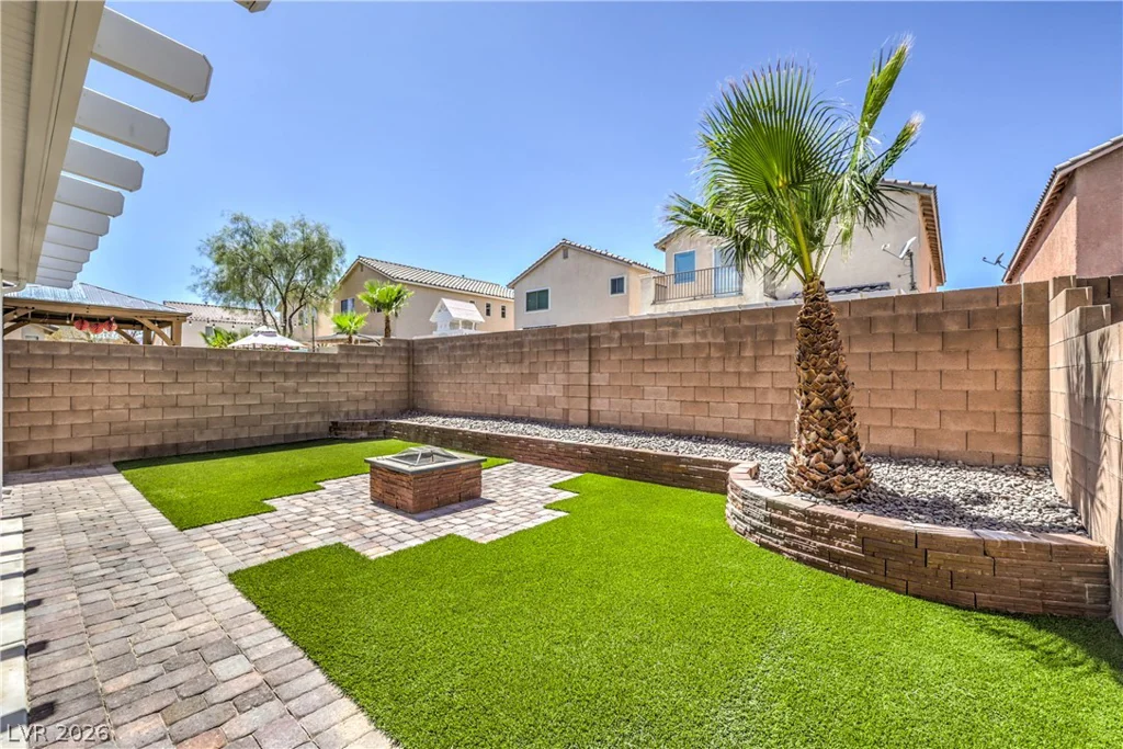 5927 Smokey Quartz, Las Vegas, NV 89011