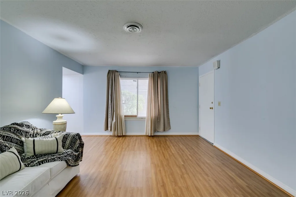 3422 Pecos, Las Vegas, NV 89121