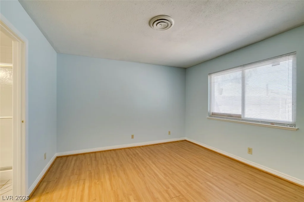 3422 Pecos, Las Vegas, NV 89121