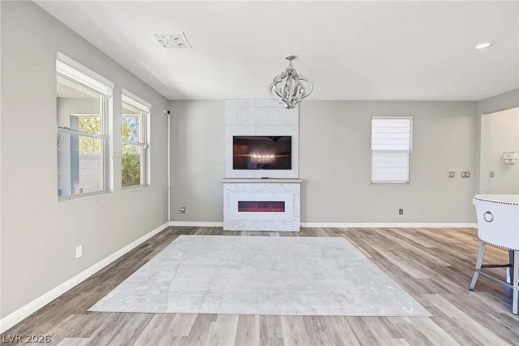 932 Glenhaven, Las Vegas, NV 89138