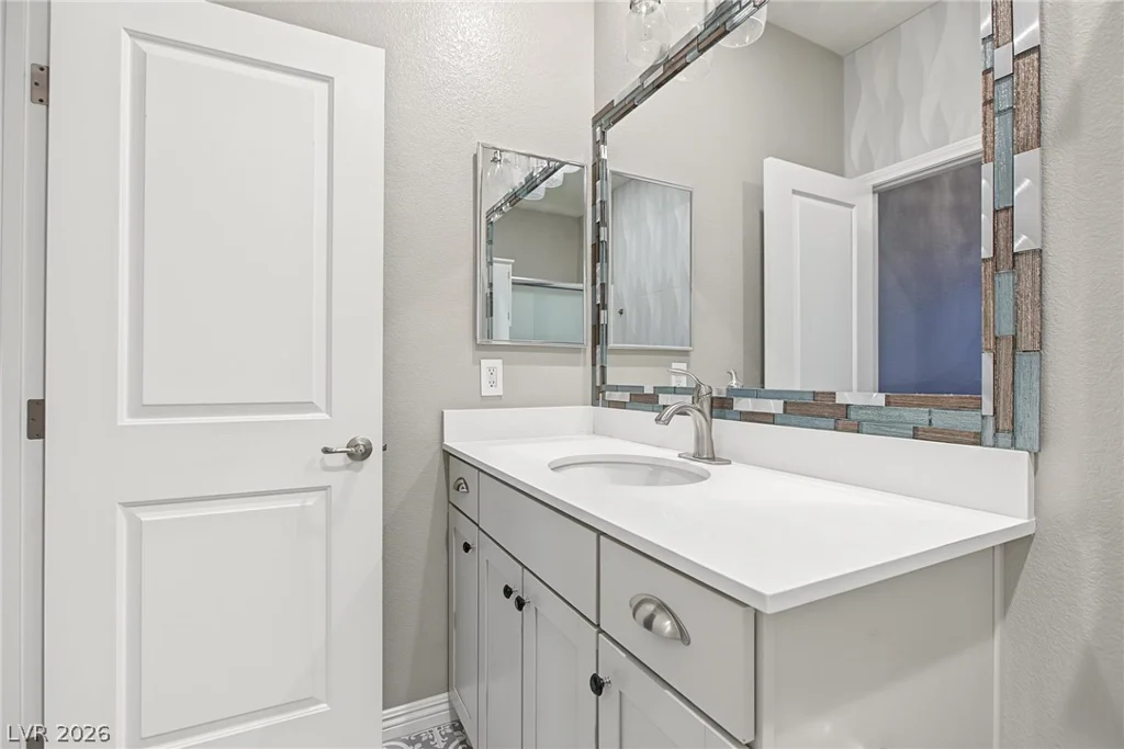 932 Glenhaven, Las Vegas, NV 89138