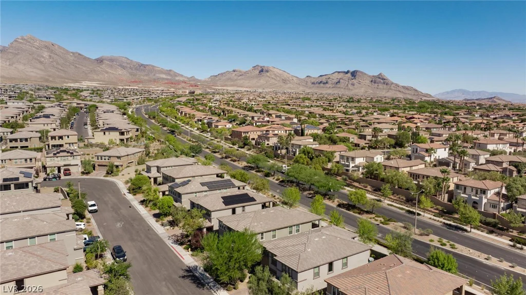 932 Glenhaven, Las Vegas, NV 89138