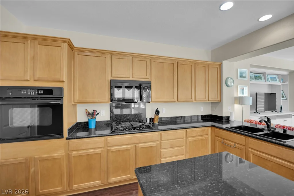 823 Paseo Cerro, Las Vegas, NV 89138