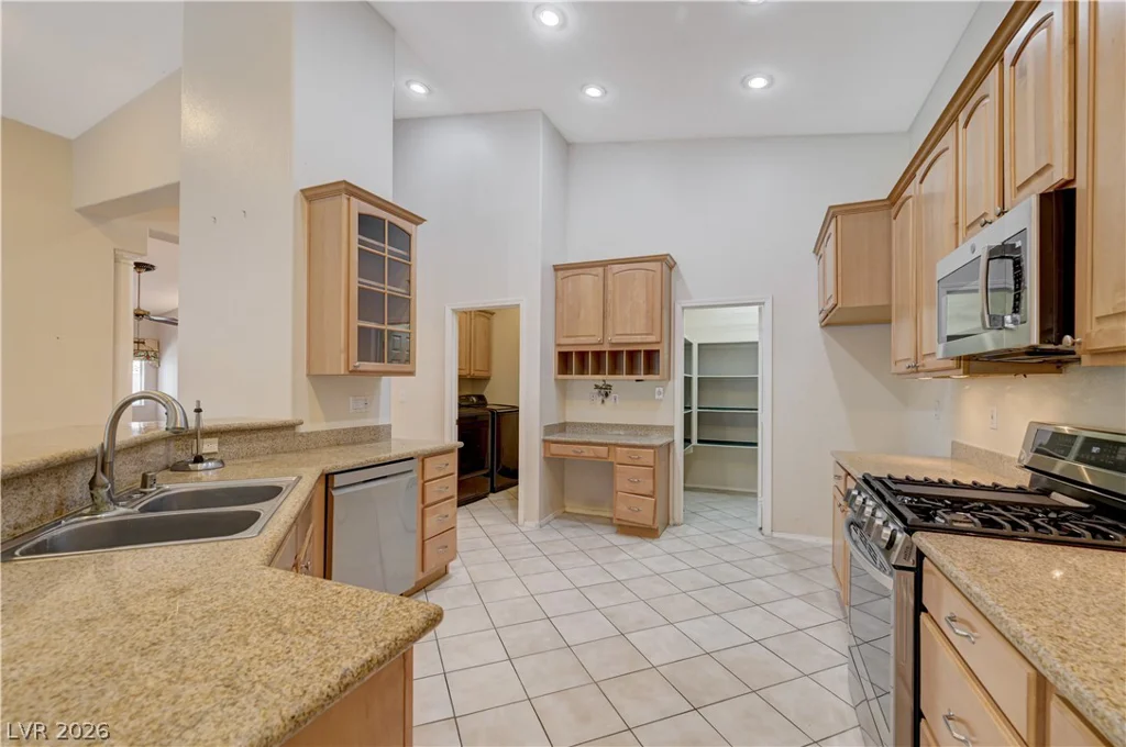 5551 Tahoe Meadows, Las Vegas, NV 89120