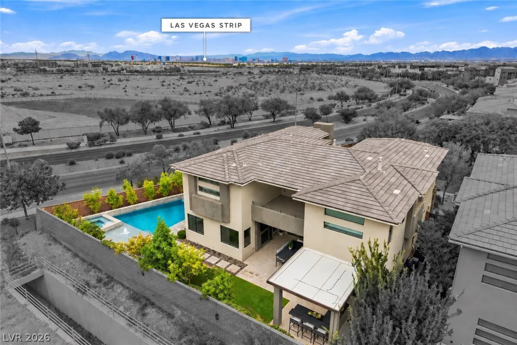 1 Moonfire, Las Vegas, NV 89135