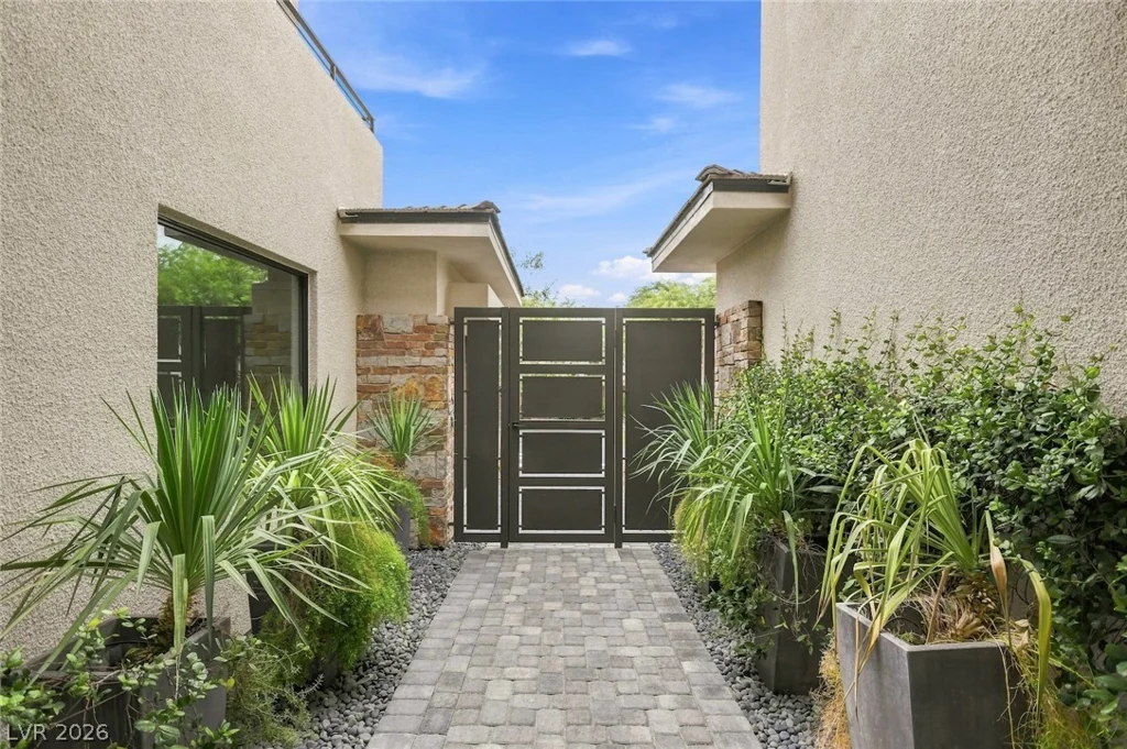 1 Moonfire, Las Vegas, NV 89135