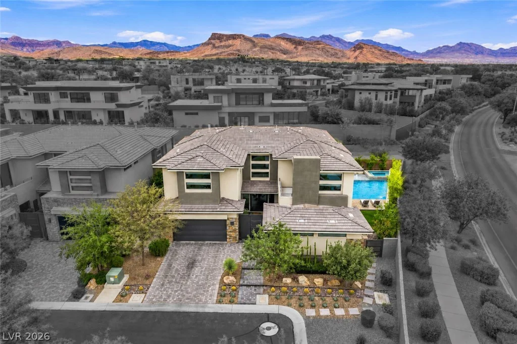 1 Moonfire, Las Vegas, NV 89135