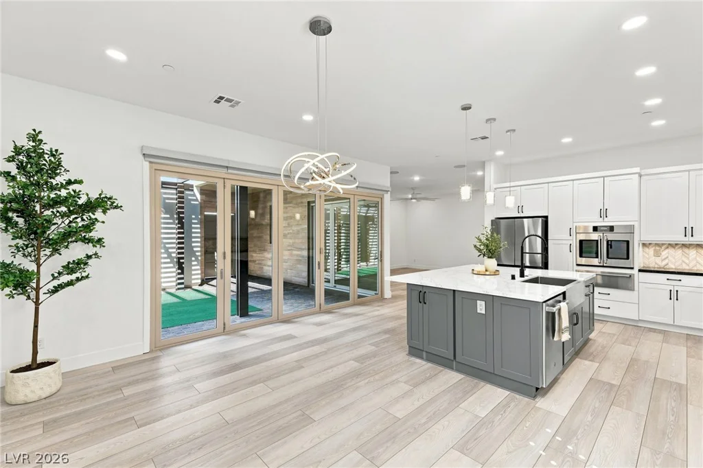 4308 Sunrise Flats, Las Vegas, NV 89135
