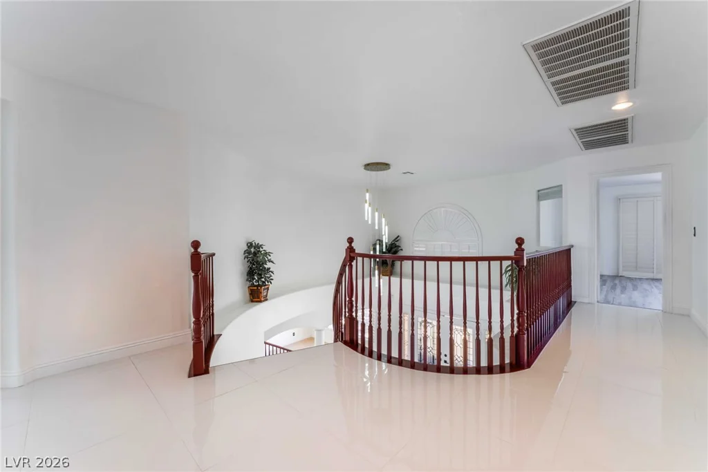 7526 Gossamer Wind, Las Vegas, NV 89139
