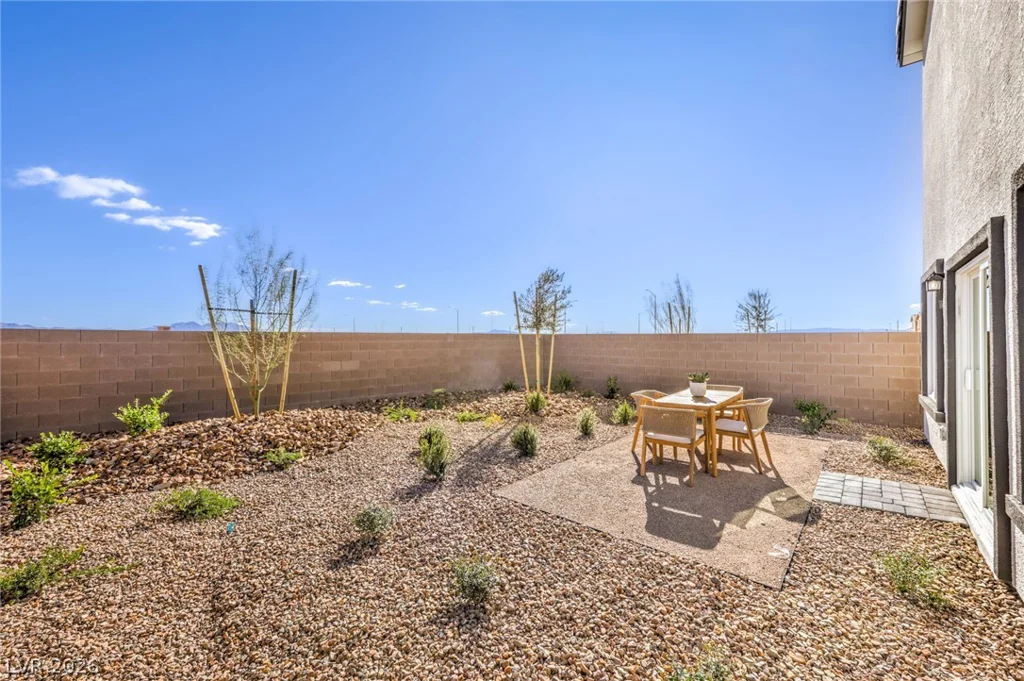 904 Alethea River, North Las Vegas, NV 89084