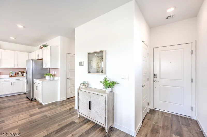 904 Alethea River, North Las Vegas, NV 89084