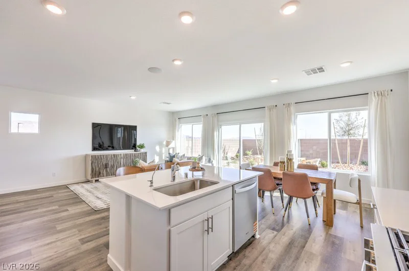 904 Alethea River, North Las Vegas, NV 89084