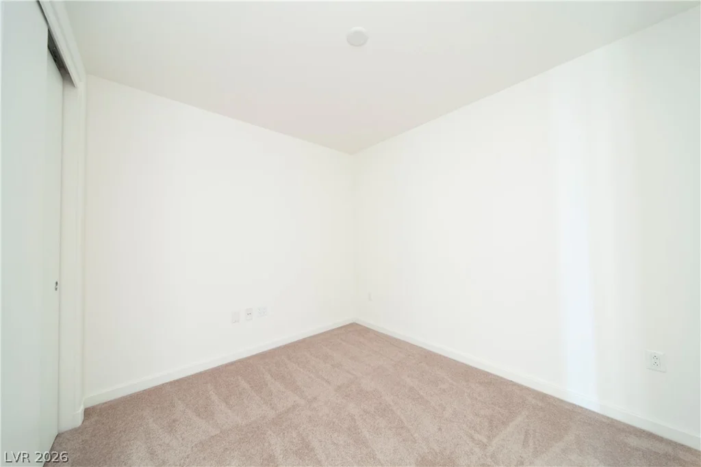 4471 Dean Martin, Las Vegas, NV 89103