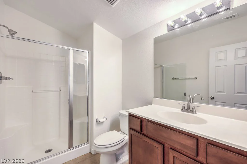 8229 San Mateo, North Las Vegas, NV 89085