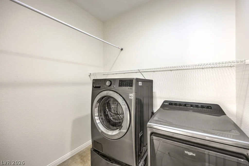8229 San Mateo, North Las Vegas, NV 89085