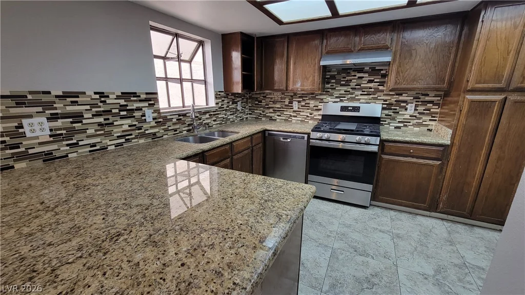 4930 Mozart, Las Vegas, NV 89146